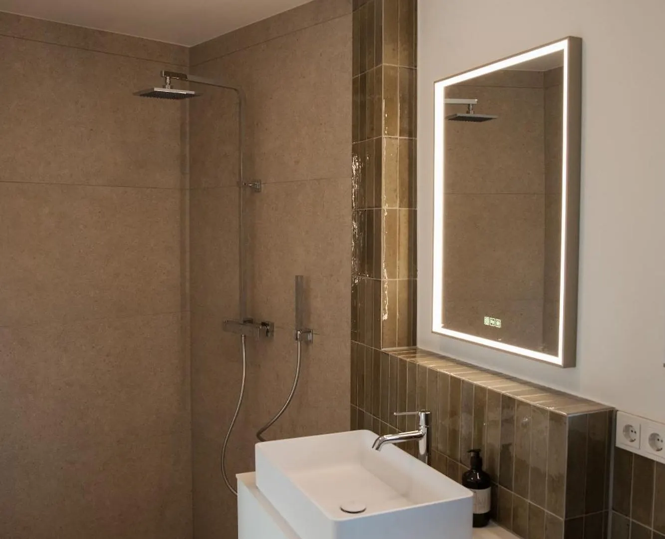 Designerwohnung In Der Suedstadt Cologne Apartment